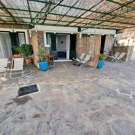 Apartament Maridea - Piscine Naturali *
